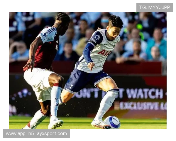 维拉前场传球连续形成威胁